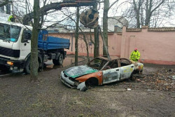 Брошенные машины принесли в казну треть миллиона рублей
