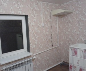 продам дом 63 кв м в черте города Калининграда сделан как две однокомнатные квартиры 