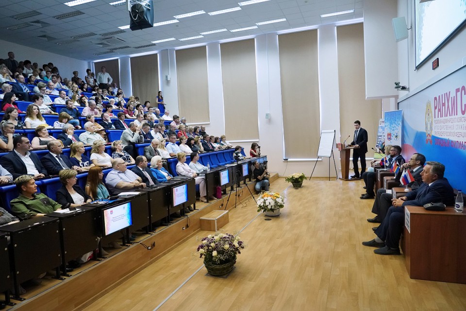 В Калининграде прошел Первый медицинский форум по нацпроектам
