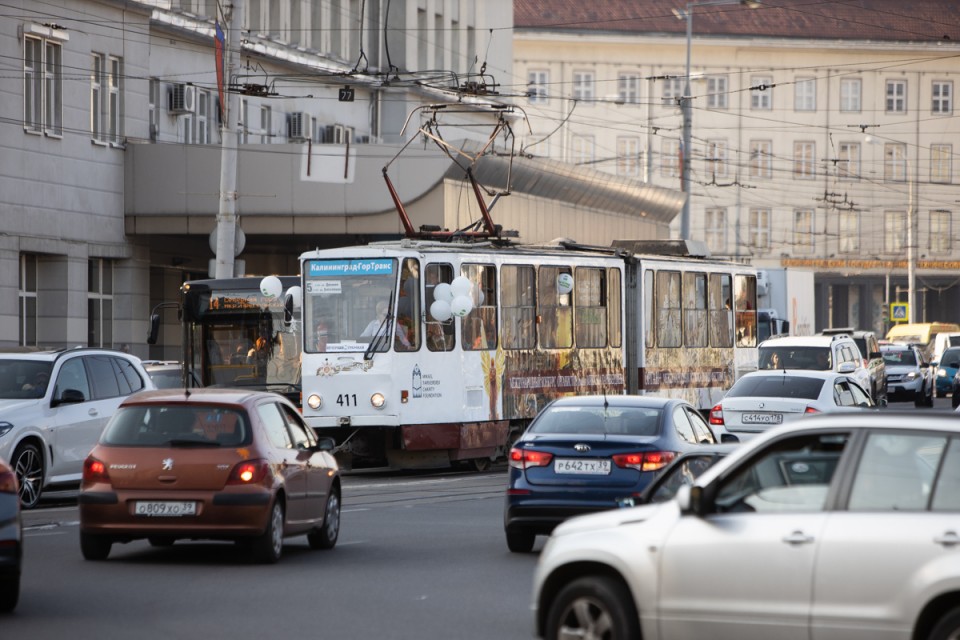 Губернатор: С 2021 года Калининград начнет покупать трамваи
