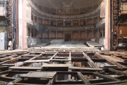 В калининградском драмтеатре ремонтируют главную сцену
